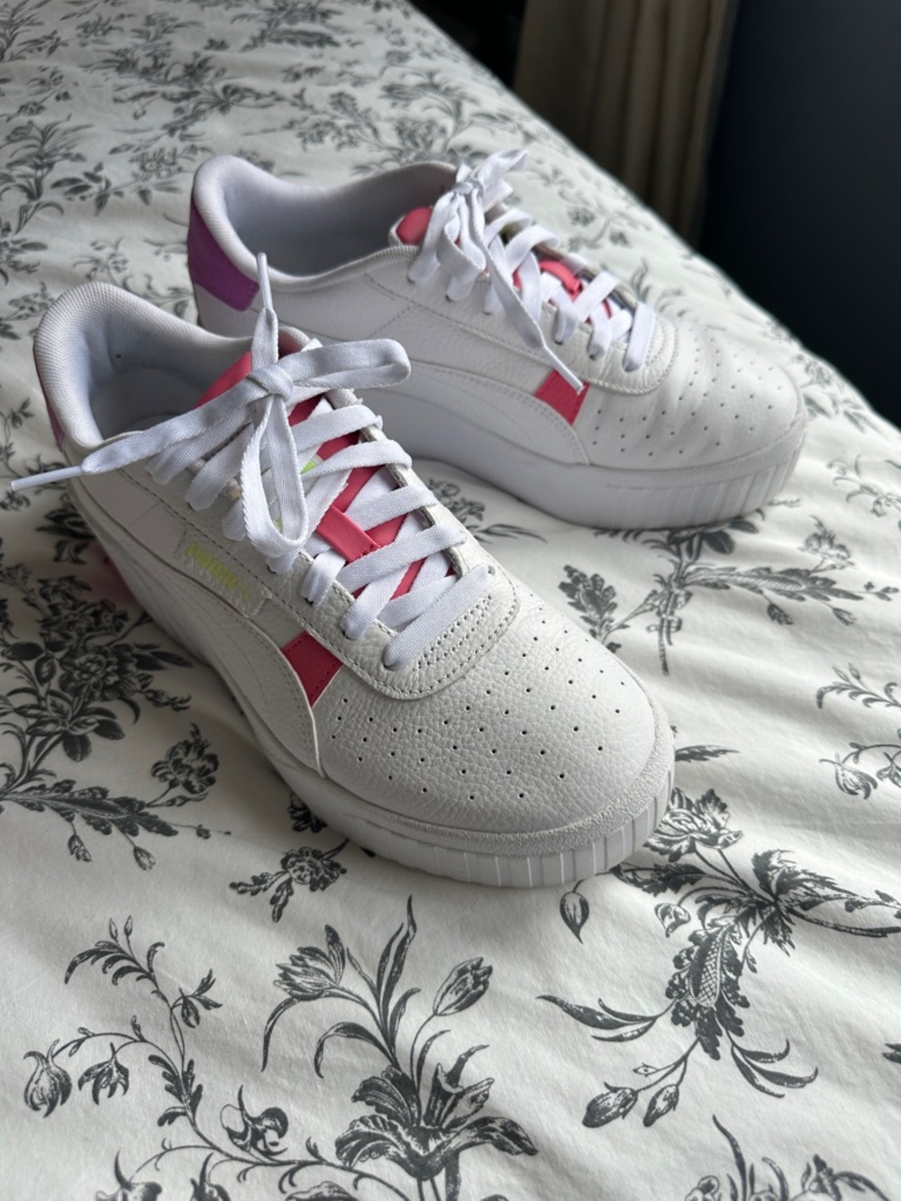 Puma Platform Sneakers 8.5